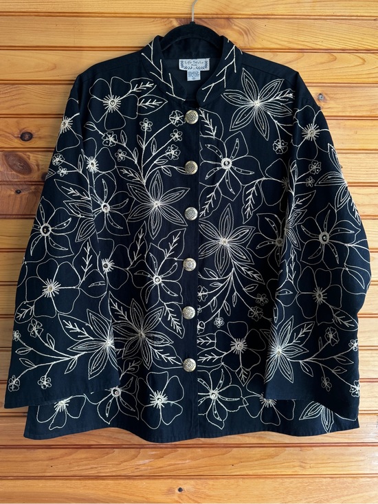 new directions Jackets & Blazers - Embroidered Floral Jacket 1X Black Gold Beaded Boho Art to Wear Maximalist